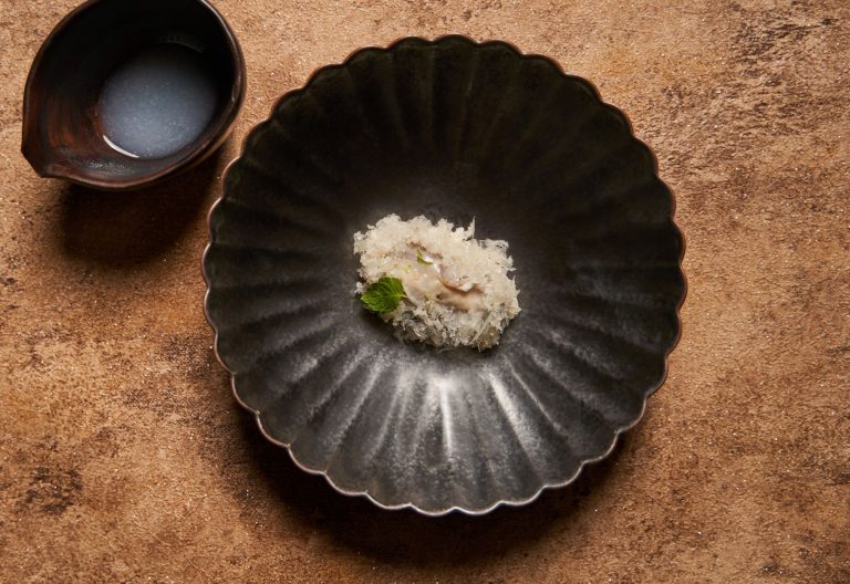 TABOURIECH OYSTER / BANANA / OAXACAN MEZCAL